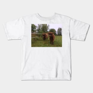 Scottish Highland Cattle Calves 1543 Kids T-Shirt